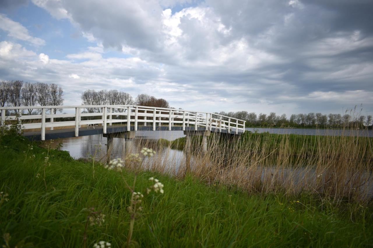 Het Duikertje - Tiny House Villa Dirkshorn Bagian luar foto