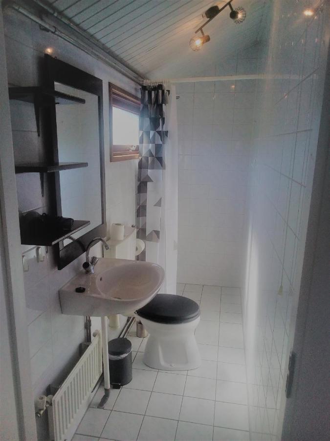 Het Duikertje - Tiny House Villa Dirkshorn Bagian luar foto